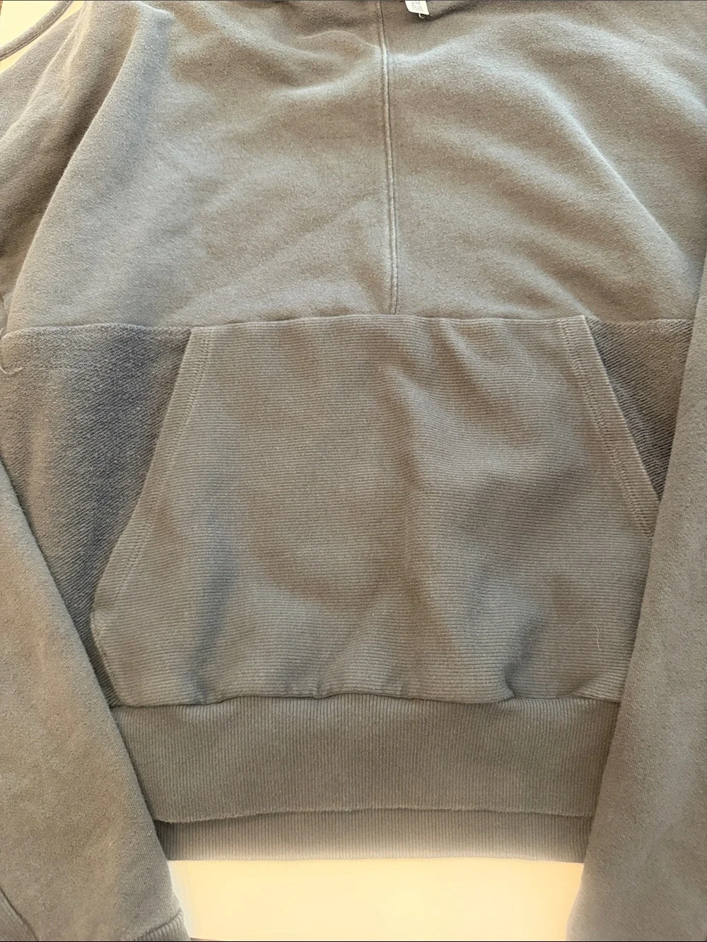ALO Yoga Men's Slate Gray Pullover Hoodie